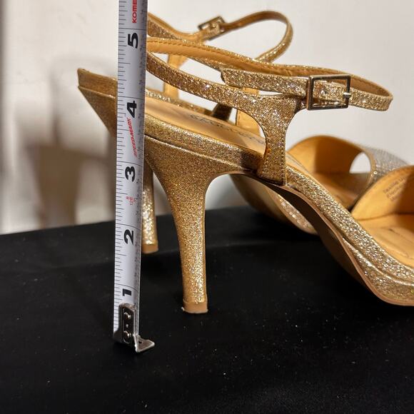 American Glamour Badgley Mischka Gold Glitter Strappy Heels Sz 6 - Picture 7 of 11